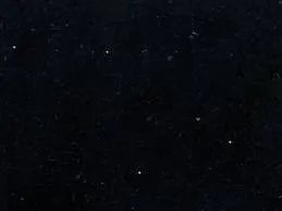 Amostra de Ecoquartzo Preto: preto com brilho de cristal